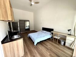 West Coast Drive (D5), Terrace #495510431